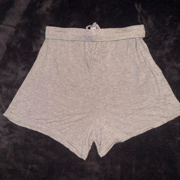 Skims Light Shorts Super Soft - Picture 2 of 3